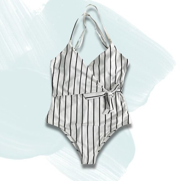 Cupshe Stay Young Vertical Stripe One-Piece Swimsuit – Black/White, Size XS/S - Picture 3 of 16